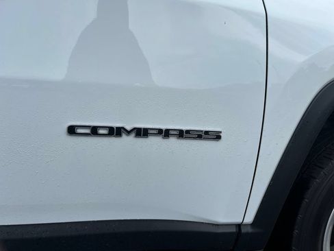 Used 2024 Jeep Compass Sport AWD/4WD image 13