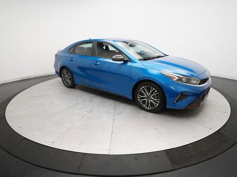 Used 2024 Kia Forte GT-Line w/ GT-Line Premium Package image 13