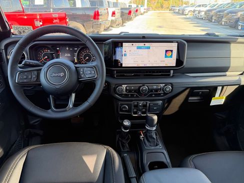 New 2026 Jeep Gladiator Sport AWD/4WD image 11