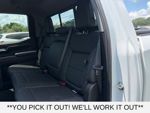 Used 2023 GMC Sierra 1500 SLT w/ SLT Premium Plus Package AWD/4WD image 9