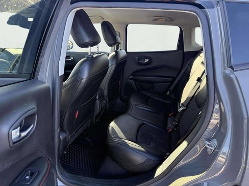 Used 2021 Jeep Compass Trailhawk w/ Trailer Tow Group image 11