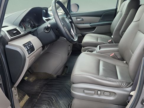 Used 2014 Honda Odyssey EX-L image 10