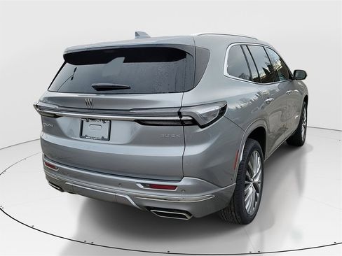 New 2026 Buick Enclave Avenir w/ Super Cruise Package image 4