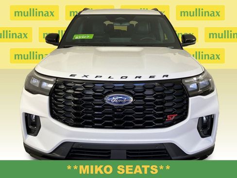 New 2026 Ford Explorer ST RWD image 15