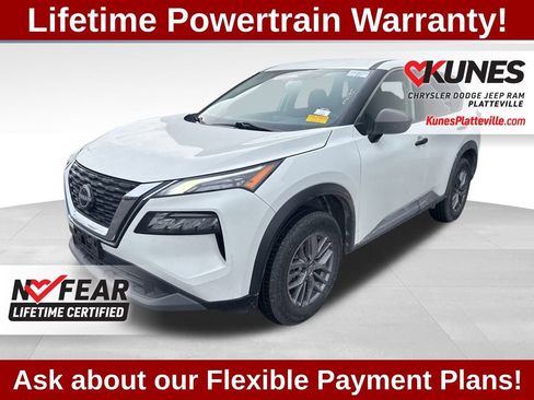 Used 2023 Nissan Rogue S image 4