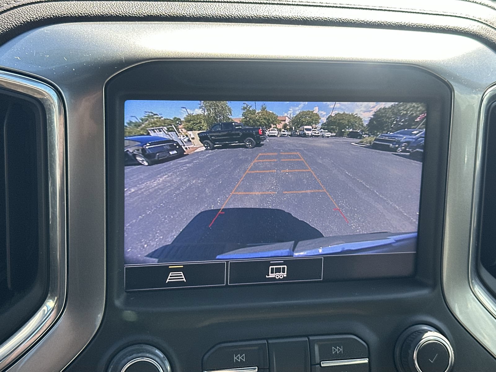 Used 2021 Chevrolet Silverado 1500 RST w/ Convenience Package II AWD/4WD image 27
