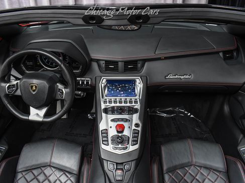 Used 2015 Lamborghini Aventador LP 700-4 AWD/4WD image 16