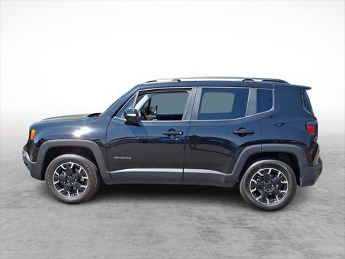 Certified 2023 Jeep Renegade Latitude AWD/4WD image 2