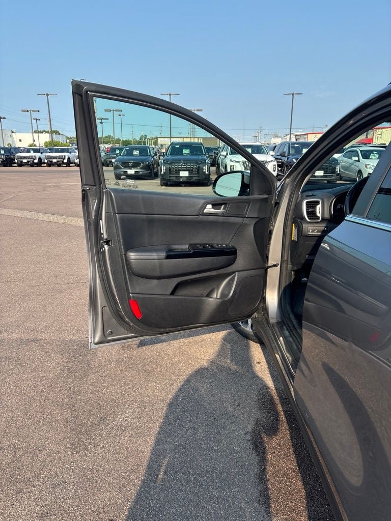 Used 2018 Kia Sportage EX w/ EX Premium Package AWD/4WD image 11