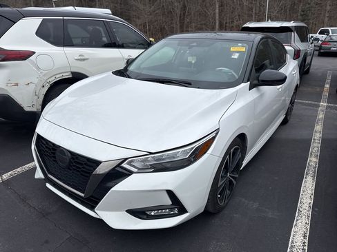 Used 2023 Nissan Sentra SR w/ Electronics Package image 3
