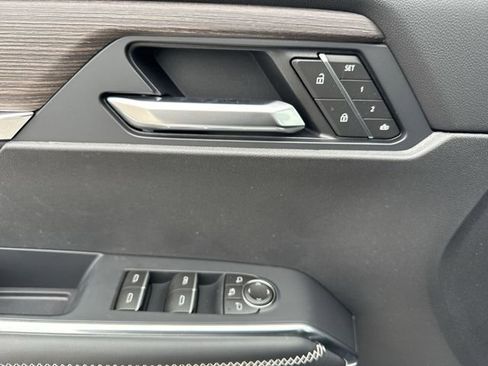 New 2026 GMC Acadia Denali w/ Super Cruise Package image 13