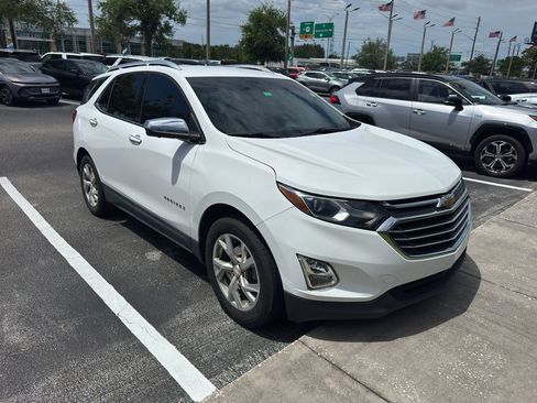 Used 2019 Chevrolet Equinox Premier image 14