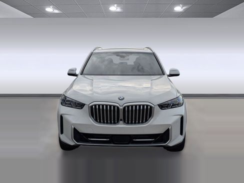 Used 2024 BMW X5 xDrive40i image 6