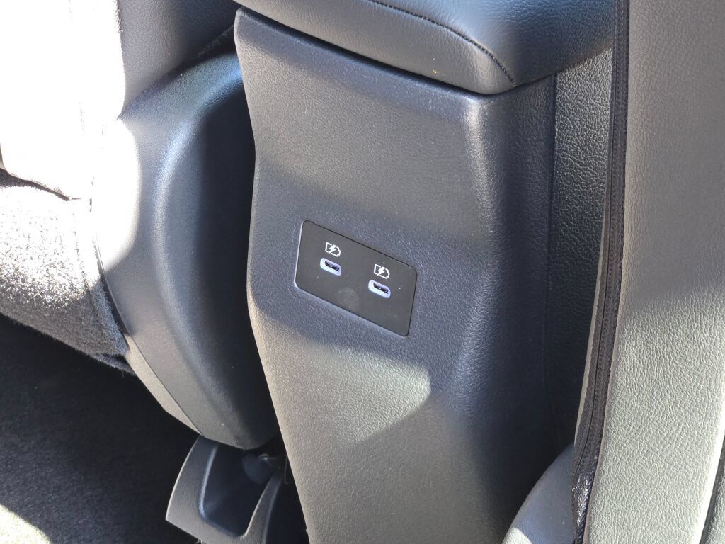 Used 2026 Nissan Kicks SR w/ SR Premium Package AWD/4WD image 10
