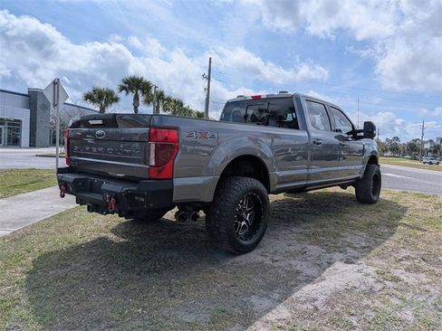 Used 2022 Ford F250 Lariat w/ Lariat Value Package image 3