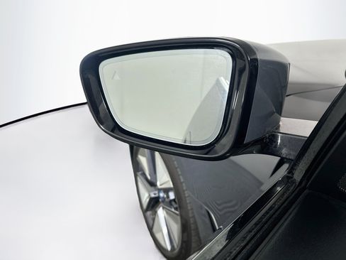 Used 2023 BMW i4 eDrive35 RWD image 16