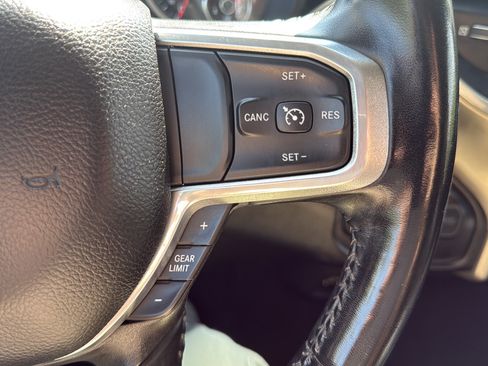 Used 2024 RAM 2500 Laramie AWD/4WD image 28