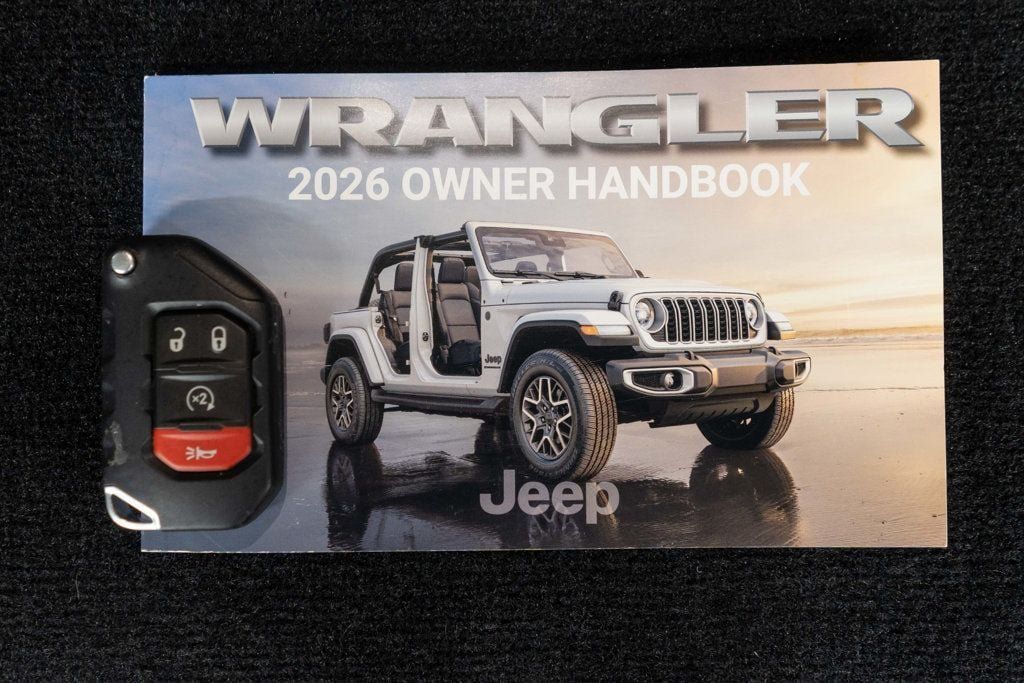 Used 2026 Jeep Wrangler Unlimited Sahara AWD/4WD image 43