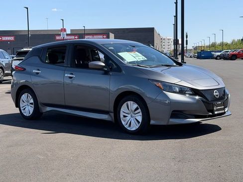 Certified 2024 Nissan Leaf S FWD image 9