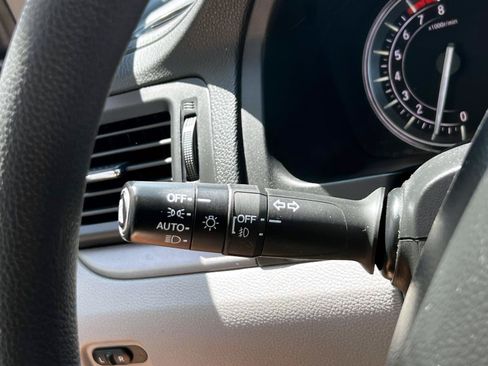 Used 2017 Honda Pilot EX image 27