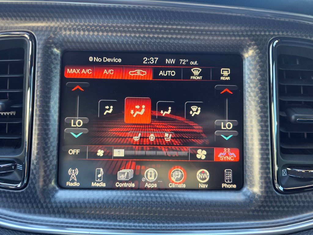 Used 2016 Dodge Challenger SRT Hellcat RWD image 19