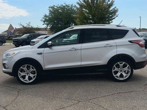 Used 2018 Ford Escape Titanium w/ Ford Safe & Smart Package AWD/4WD image 5