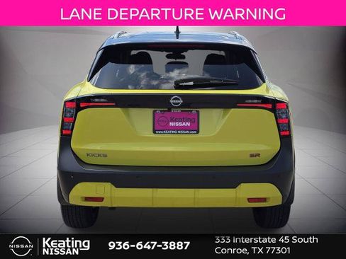 Certified 2025 Nissan Kicks SR FWD image 8