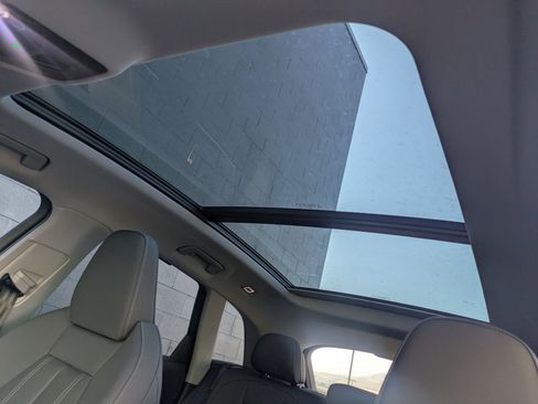 Used 2025 Audi Q5 Premium Plus image 21