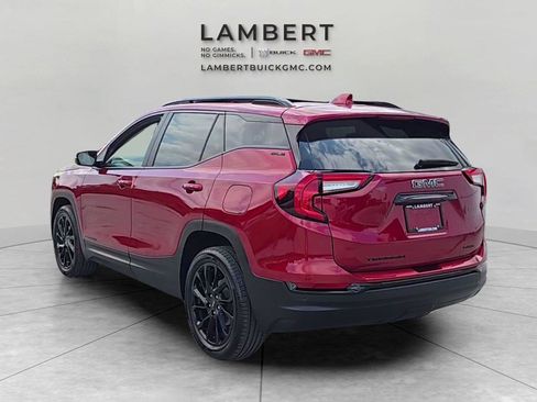 Used 2023 GMC Terrain SLE w/ Driver Convenience Package AWD/4WD image 3