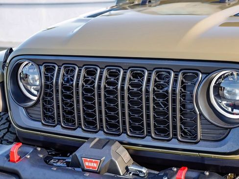 New 2026 Jeep Gladiator Rubicon AWD/4WD image 6
