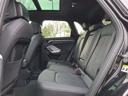 Used 2023 Audi Q3 2.0T Premium image 10