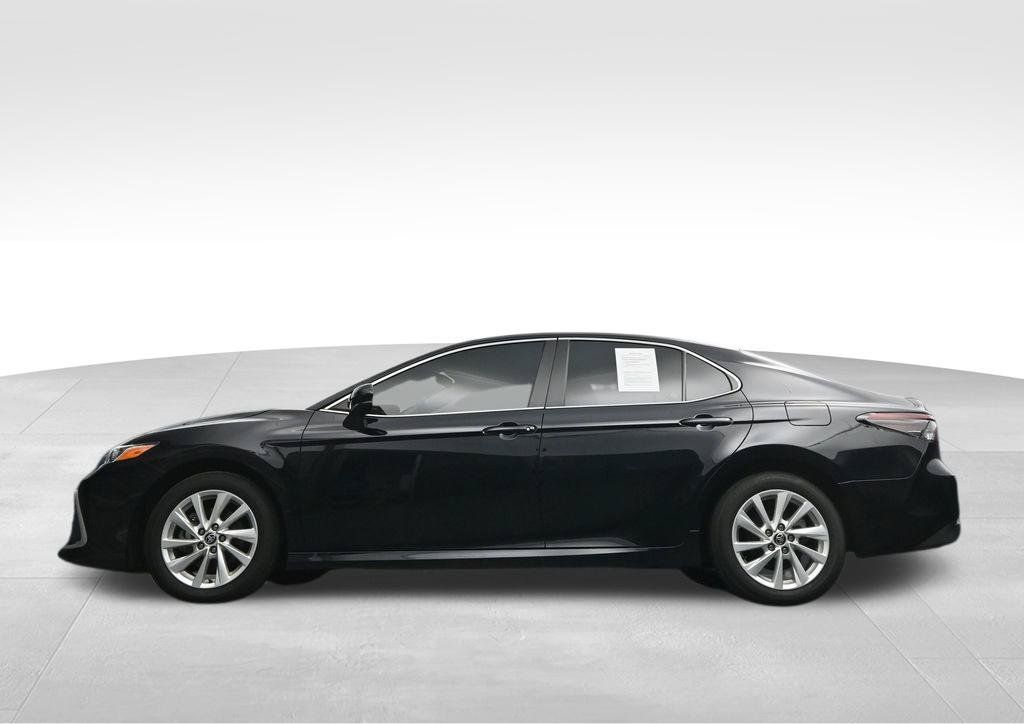 Used 2024 Toyota Camry LE FWD image 38