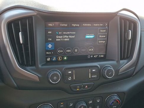 Certified 2022 GMC Terrain AT4 w/ Tech Package image 17