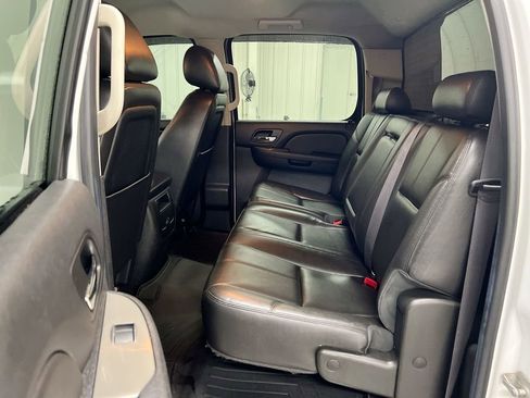 Used 2013 Chevrolet Silverado 2500 LTZ w/ LTZ Plus Package AWD/4WD image 21