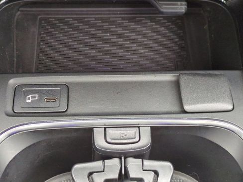 Certified 2022 Mercedes-Benz GLA 250 4MATIC image 21