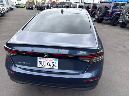 Used 2025 Honda Accord SE image 18