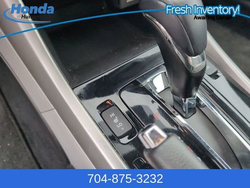 Used 2017 Honda Accord EX-L image 26