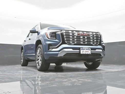 New 2026 GMC Terrain Denali AWD/4WD image 32