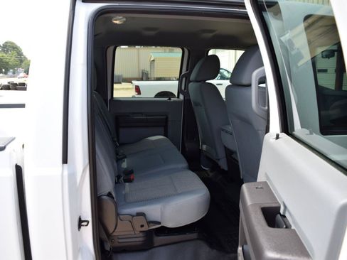 Used 2011 Ford F250 XL w/ PWR Equipment Group RWD image 17
