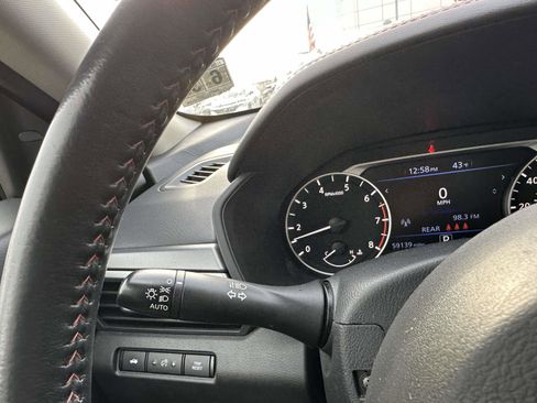 Used 2023 Nissan Altima 2.5 SR image 26