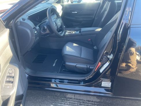 New 2026 Nissan Sentra SV FWD image 19