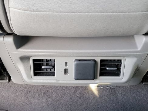 Used 2024 GMC Sierra 1500 SLT AWD/4WD image 15