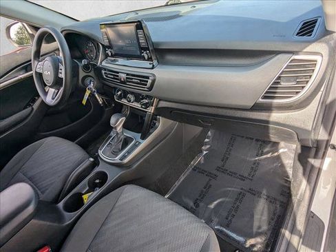 Used 2022 Kia Seltos LX image 18