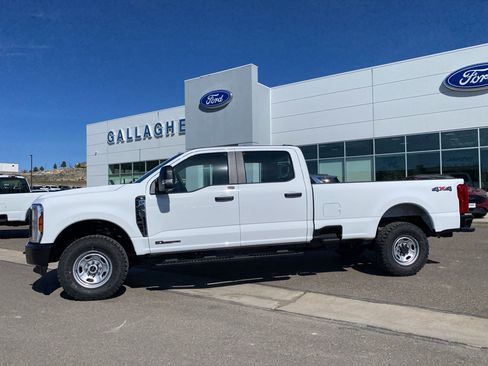 New 2026 Ford F250 4x4 Crew Cab Super Duty image 33