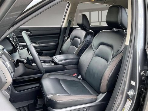 Used 2022 Nissan Pathfinder SL FWD image 20