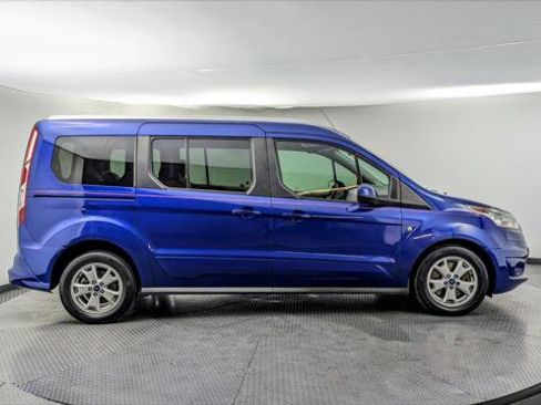 Used 2017 Ford Transit Connect Titanium image 8