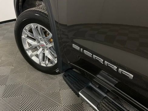 Used 2019 GMC Sierra 1500 SLT w/ SLT Premium Package image 41