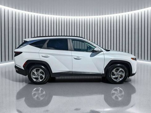 Used 2022 Hyundai Tucson SEL FWD image 3
