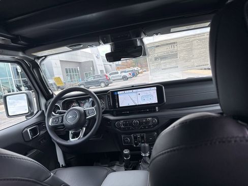 New 2026 Jeep Wrangler Sahara image 34