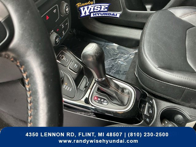 Used 2018 Jeep Compass Limited AWD/4WD image 29